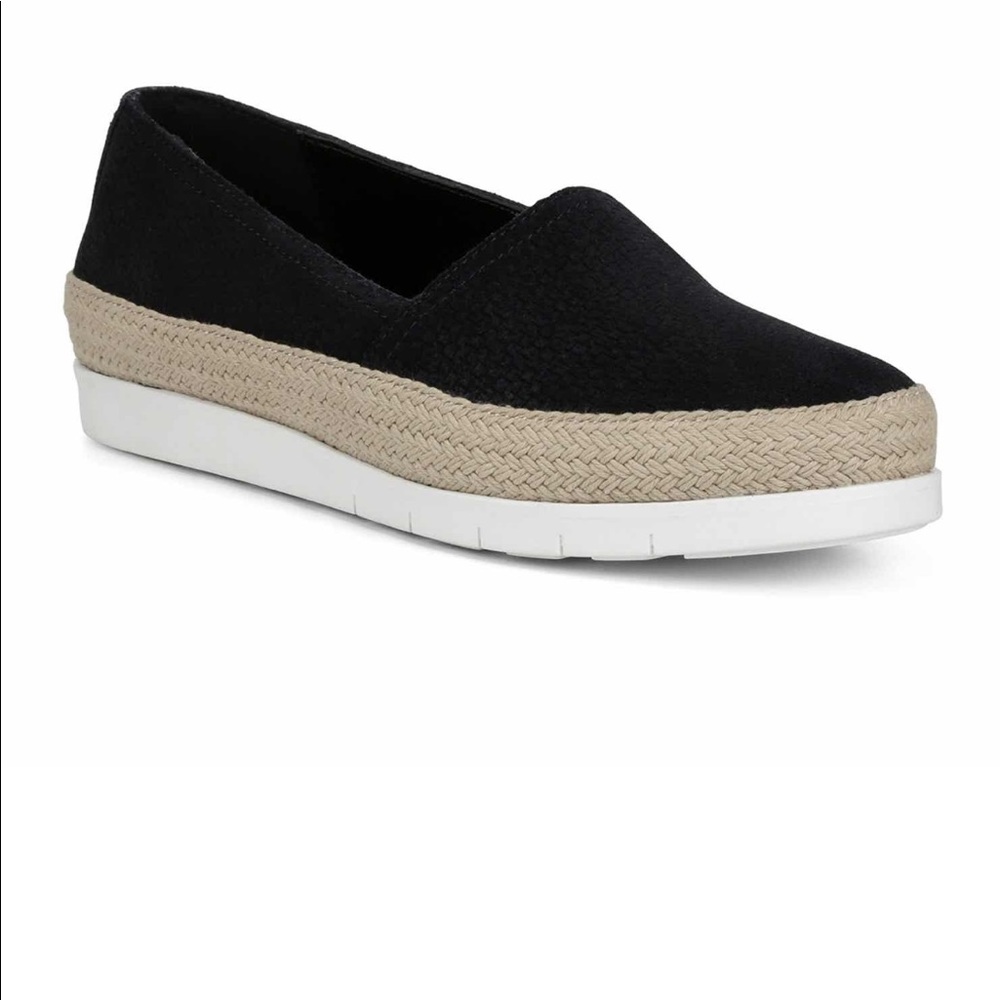 DONALD PLINER SHOE